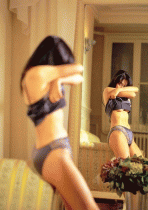 Sexy Asian Ladies - Emiri Henni Screensaver 1.0